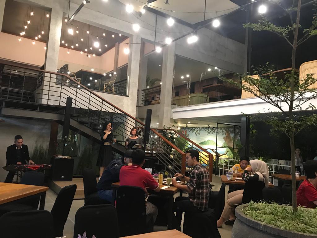 Ruang Usaha Mainroad Diponegoro Bandung Utara