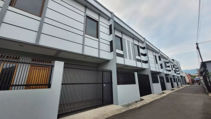 Jual Rumah Baru Modern di Jl Mutiara Lembang