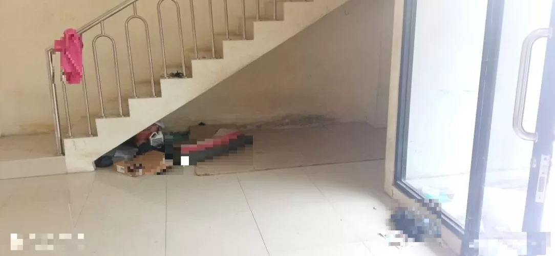 Hero Slide