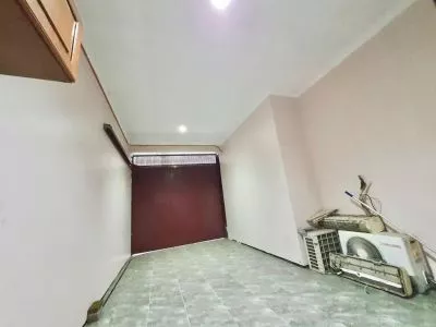 Hero Slide