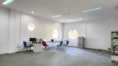 Hero Slide