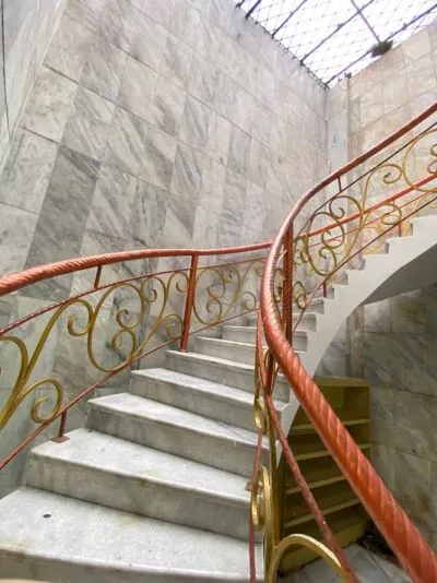 Hero Slide