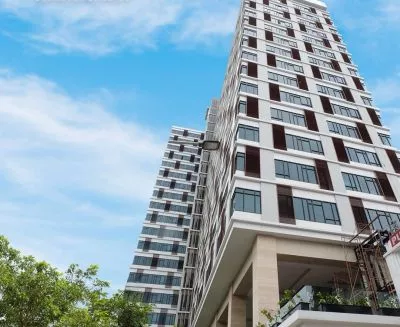 HQuarters Business Residence Asia Afrika