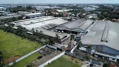 Dijual Pabrik Luas Dengan Berbagai Ruangan di Cikarang Barat