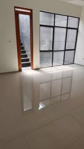 Hero Slide