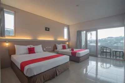 Dijual Hotel Design Modern dan Lokasi Strategis di Sersan Bajuri Lembang Bandung Utara