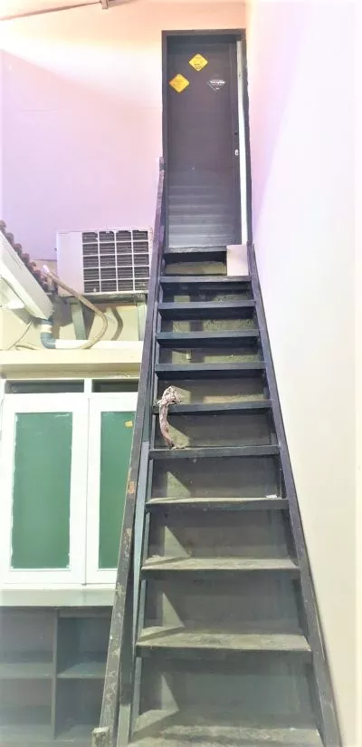 Hero Slide
