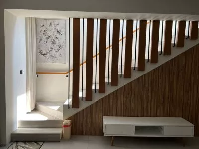 Hero Slide