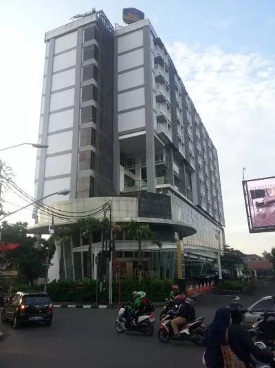 Hero Slide