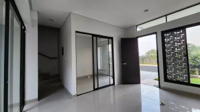 Hero Slide