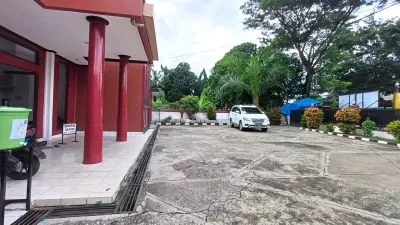 Hero Slide