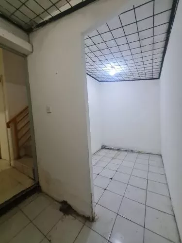 Hero Slide