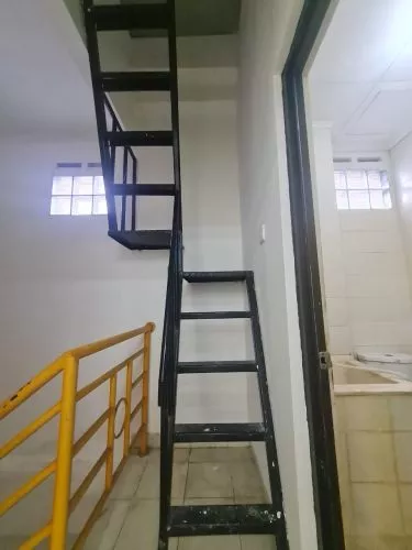 Hero Slide