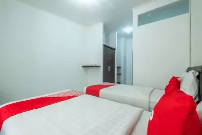 Hero Slide