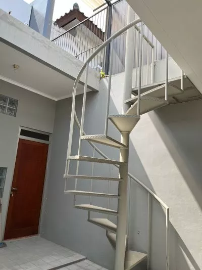 Hero Slide