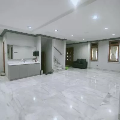 Hero Slide