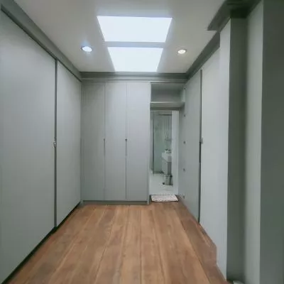 Hero Slide