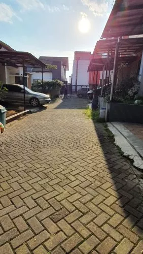 Hero Slide