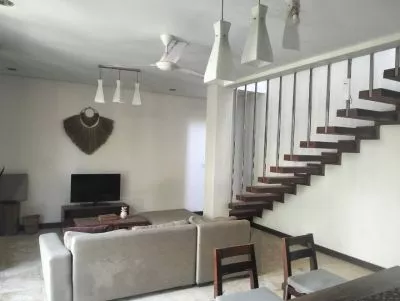 Hero Slide
