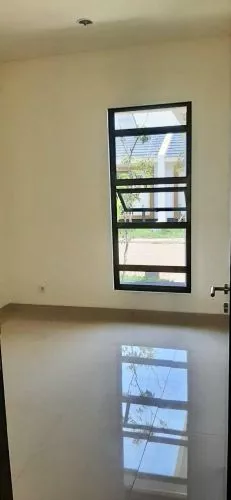 Hero Slide