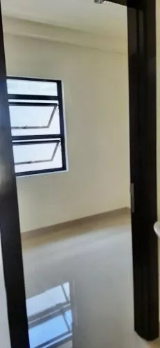 Hero Slide