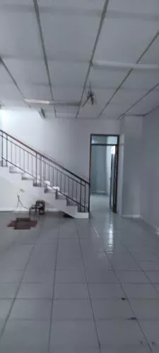 Hero Slide