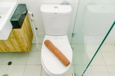 Hero Slide