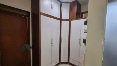 Hero Slide