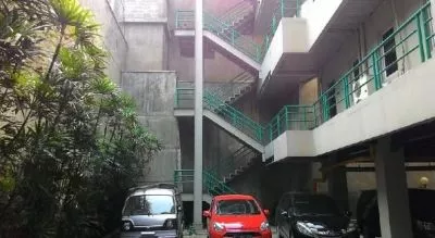 Hero Slide