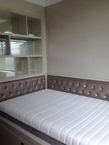 Hero Slide