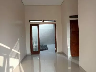 Hero Slide