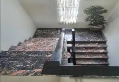 Hero Slide