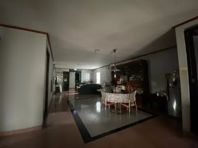 Hero Slide