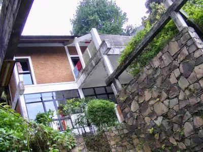 Hero Slide