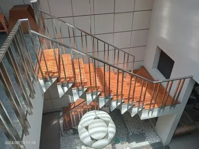 Hero Slide