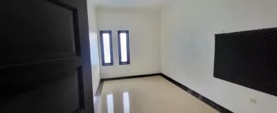 Hero Slide