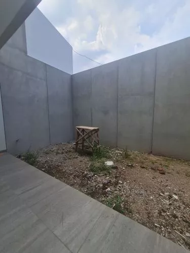 Hero Slide