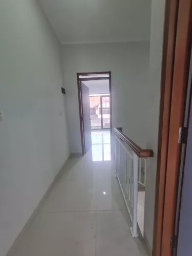 Hero Slide