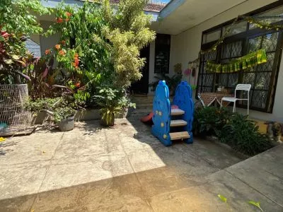Hero Slide