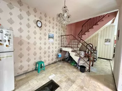 Hero Slide