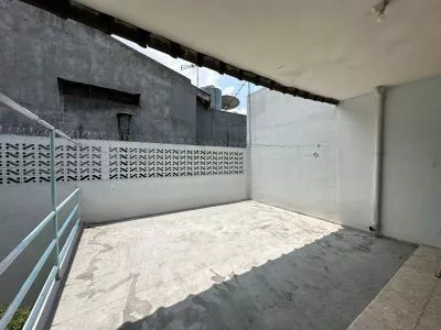 Hero Slide