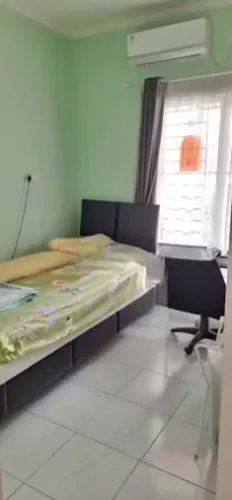 Hero Slide