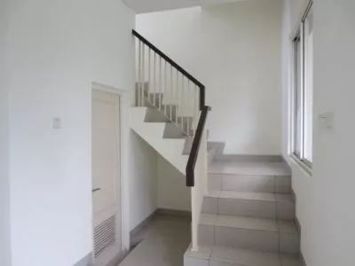 Hero Slide