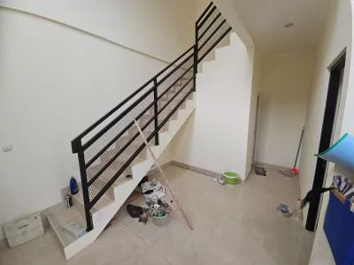 Hero Slide