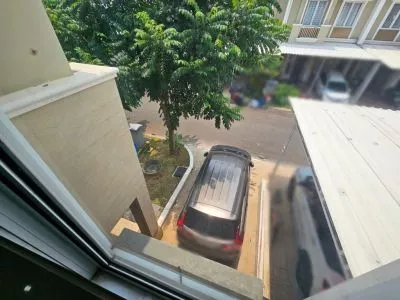 Hero Slide
