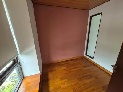 Hero Slide