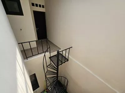 Hero Slide