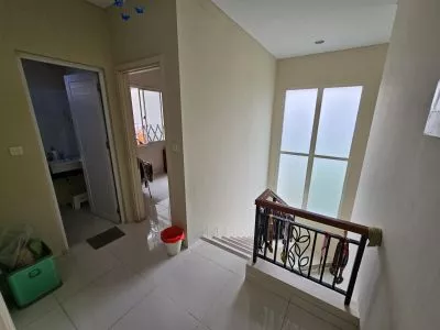 Hero Slide