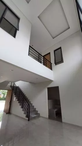 Hero Slide