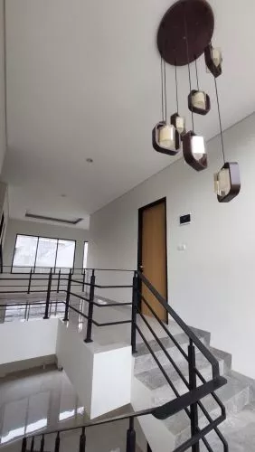 Hero Slide